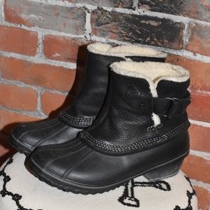 SOREL Hand Crafted Leather Upper Rubber Heel Duck Boots Size 8!